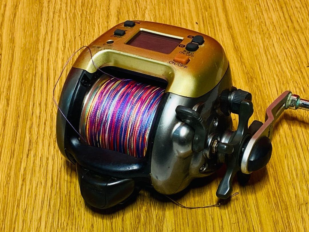 Shimano 電動リール デジタル表示 3000H 中古