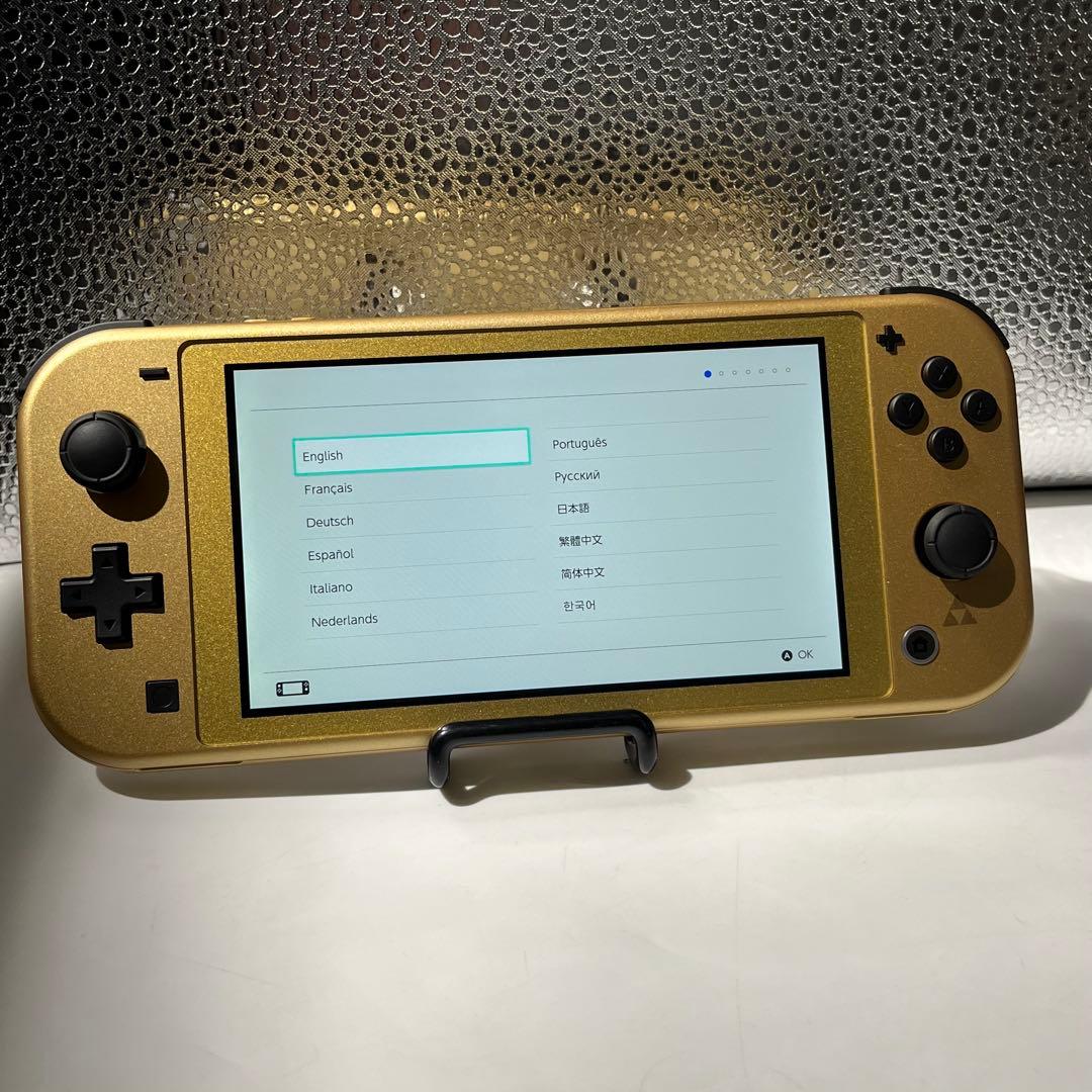 【美品・完品】Switch Lite ゴールド本体 ゼルダの伝説 ハイラルED
