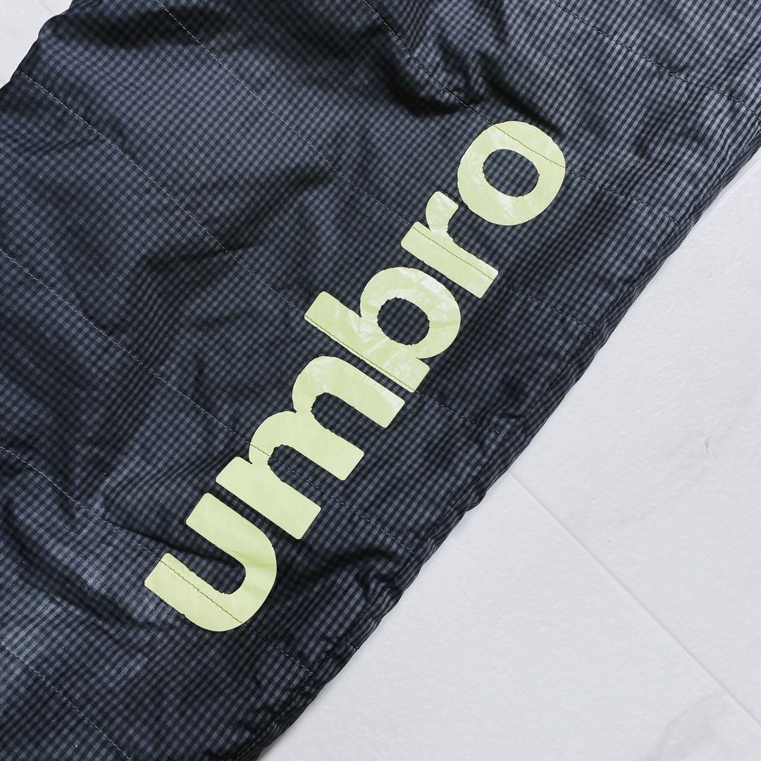 UMBRO アンブロ　中綿　ナイロンセットアップ　上下　ブラック　L