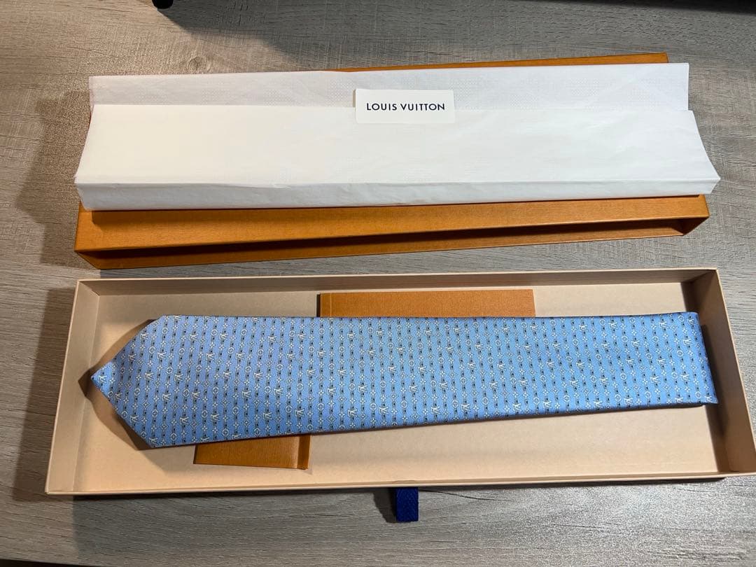 LOUIS VUITTON ブルー ドットネクタイ
