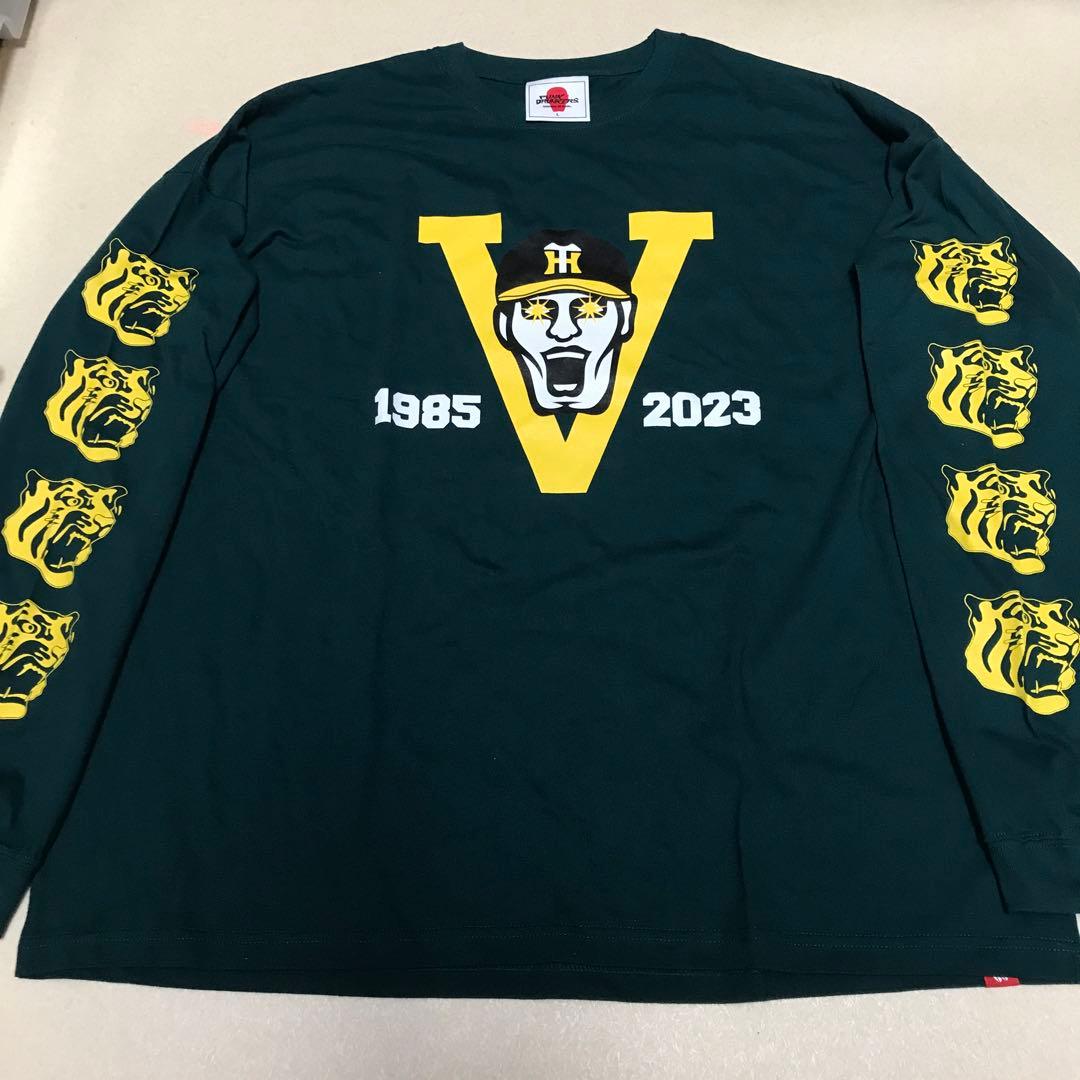 未使用 パンクドランカーズ L 阪神タイガース Tシャツ 長袖 優勝 ロンT