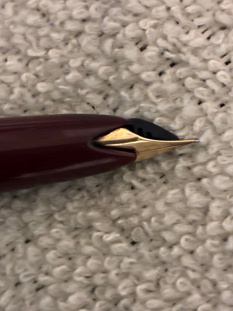 ◾️ボルドー色◾️MONT BLANC◾️モンブラン 万年筆 221◾️吸入式◾️