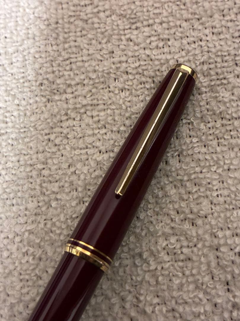 ◾️ボルドー色◾️MONT BLANC◾️モンブラン 万年筆 221◾️吸入式◾️