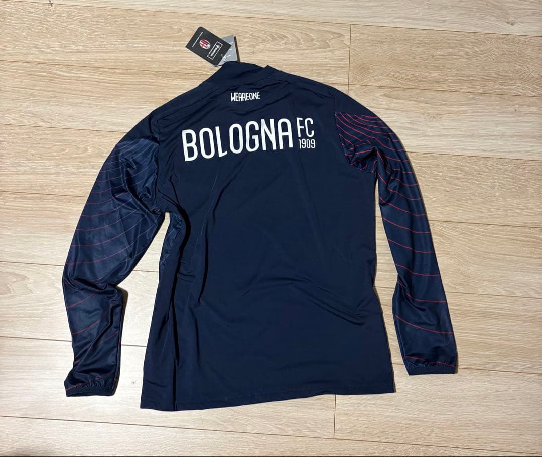 Bologna FC 長袖トレーニングシャツ