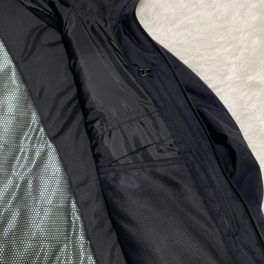 DESCENTE ロゴ　デサント　スノージャケット　スキー　ウィンタースポーツ