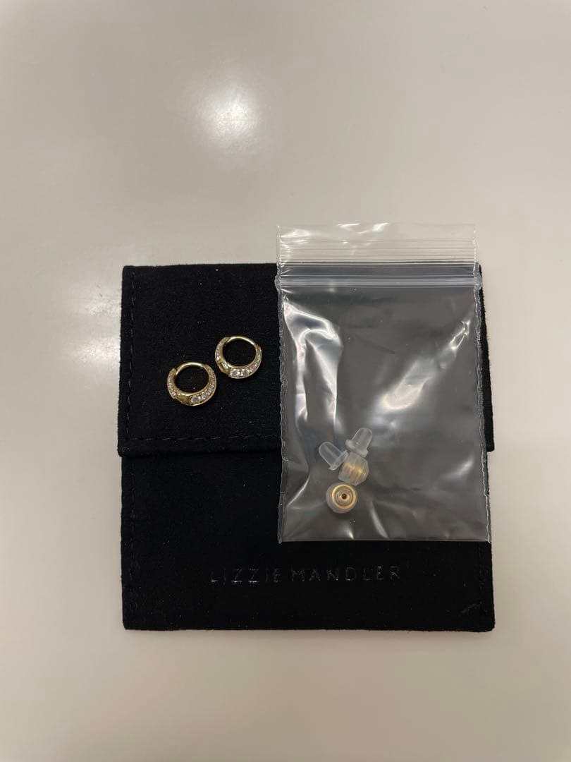 LIZZIE MANDLERフープピアス ダイヤモンド ペア 片耳でも購入可能