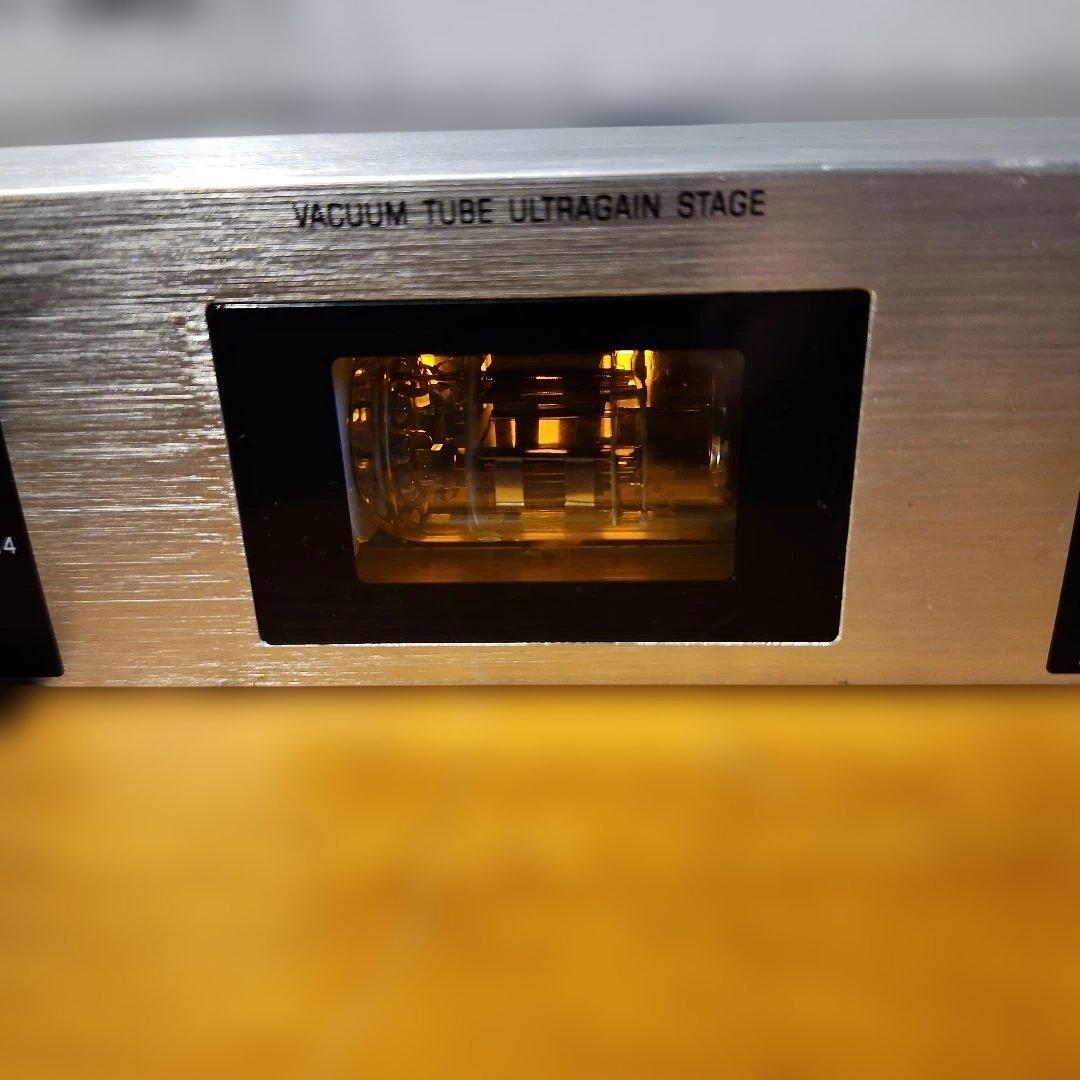 配信機器・PA機器・レコーディング機器 BEHRINGER MIC2200 TUBE MIC/LINE PREAMP.