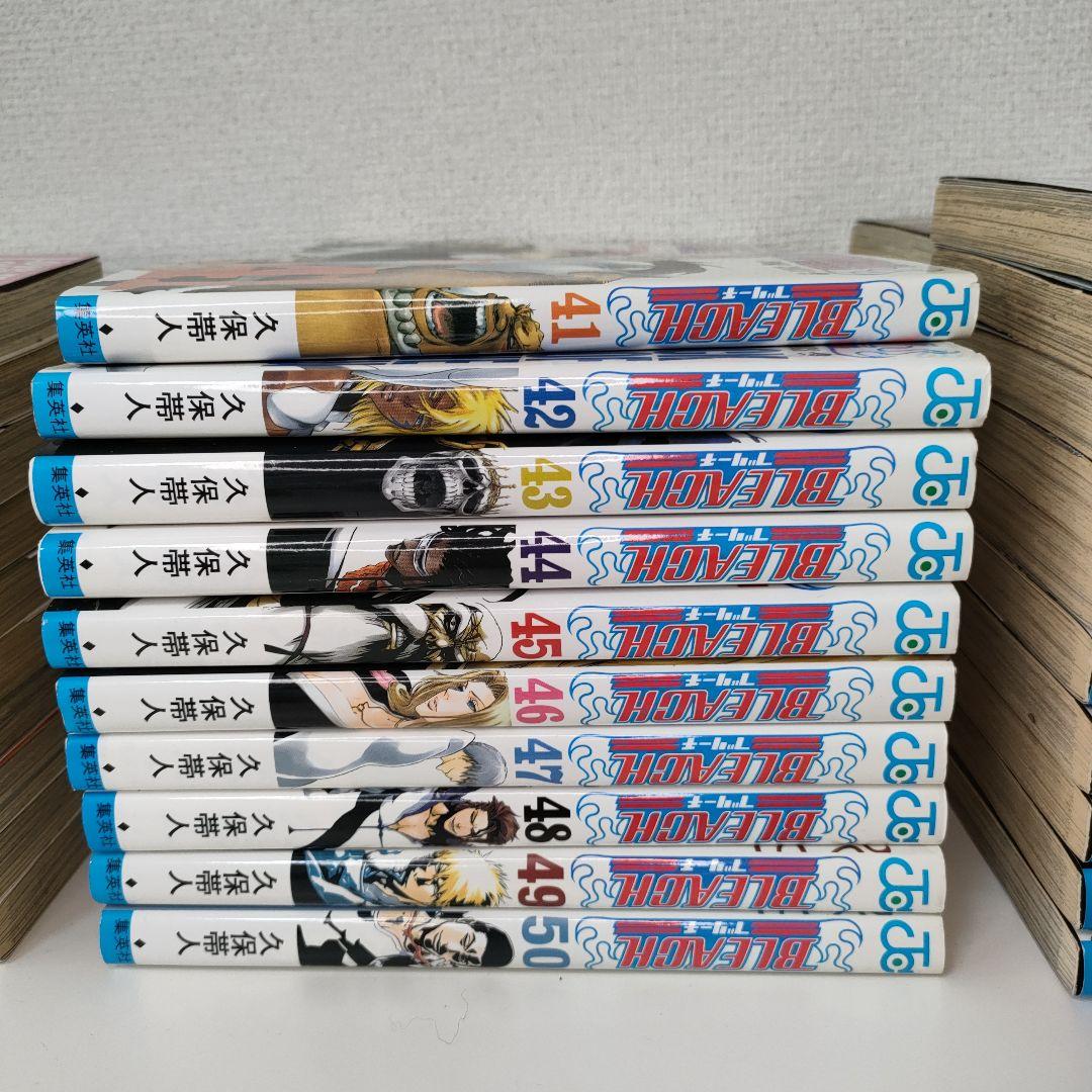 [送料無料] BLEACH 漫画全巻(1~74)+関連本1巻