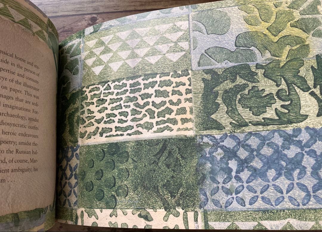 希少 アーティストIsabelle de Borchgrave 紙の世界 洋書