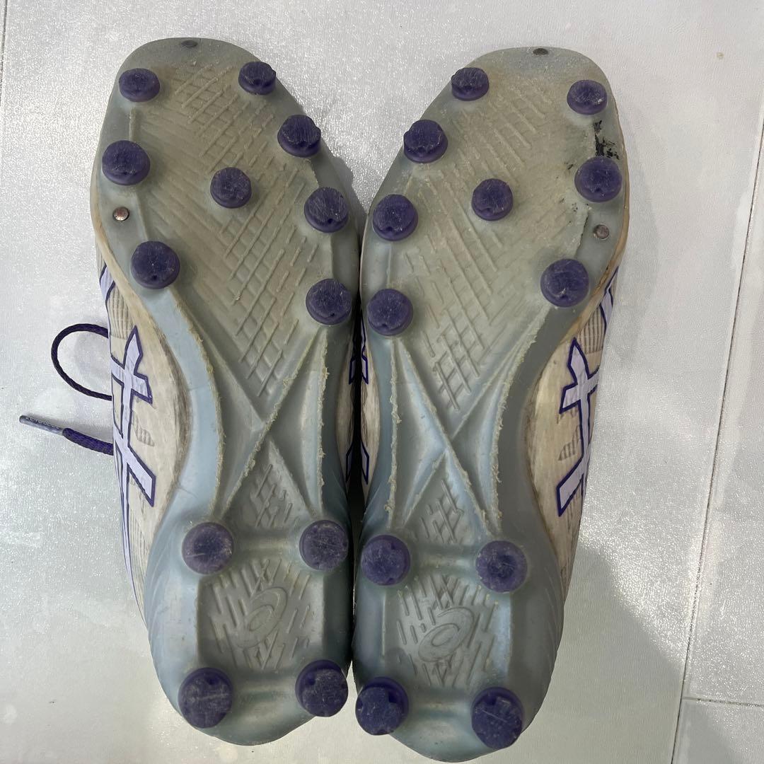 asics アシックス　サッカースパイクホワイト/パープル　サイズ24.5