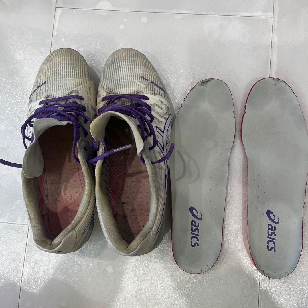 asics アシックス　サッカースパイクホワイト/パープル　サイズ24.5