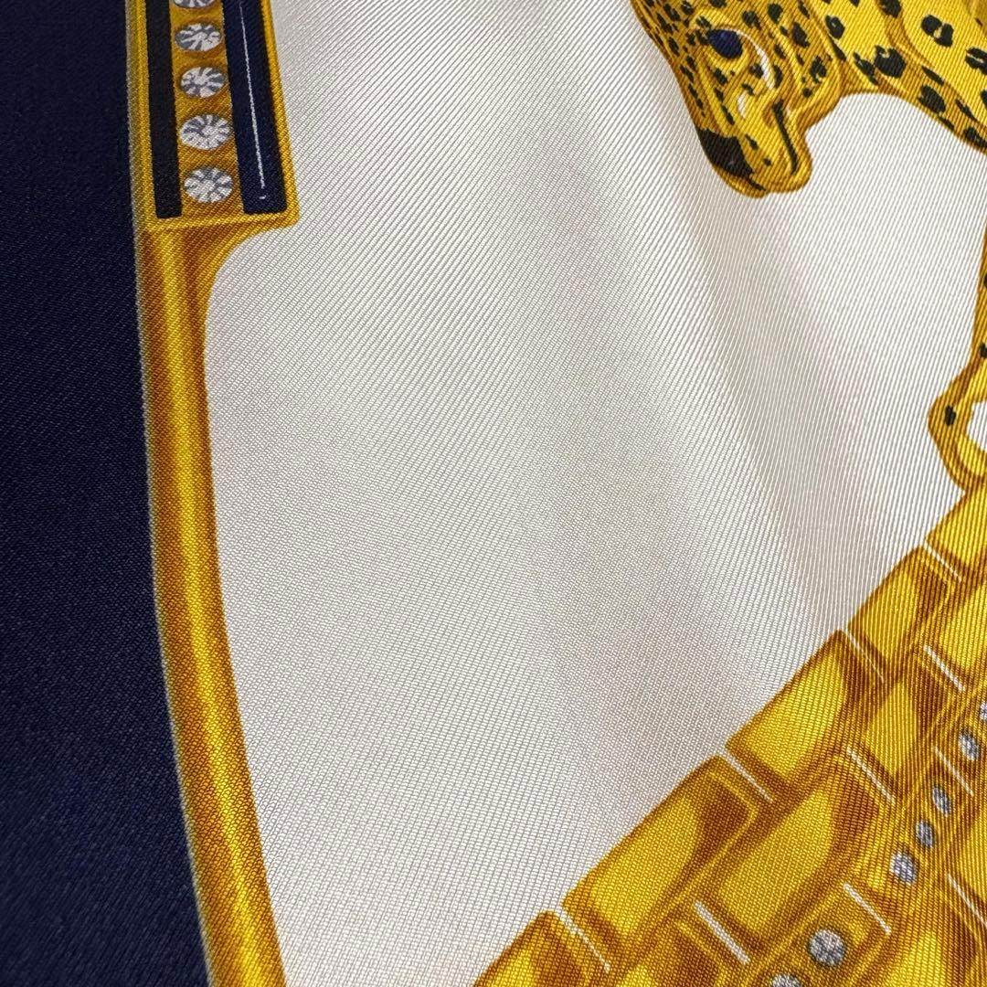 ♡♡♡＊must de Cartier 美品✨カルティエ シルクスカーフ