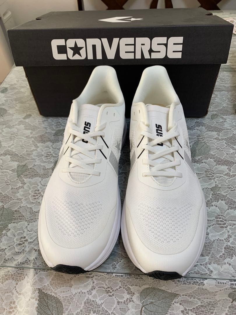 CONVERSE REACT ホワイト ランニングシューズ 28.5
