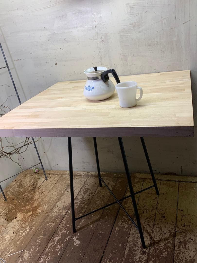 厚い天板アイアンレッグコーヒーテーブル　古家具