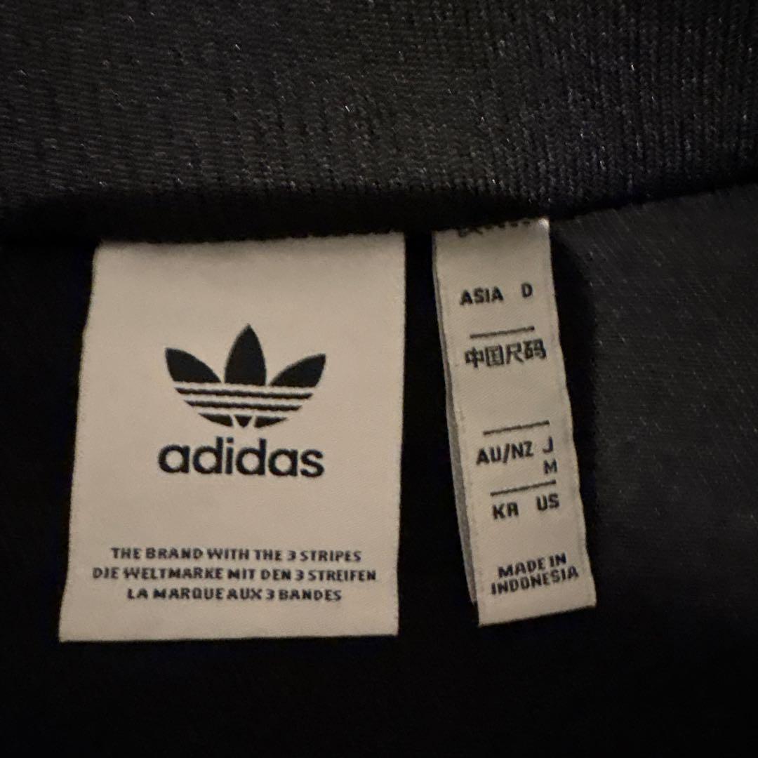 カ*カ様 adidas デニムファイヤーバードトラックトップ