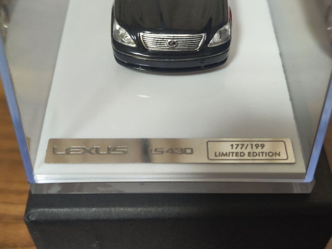 Hunter Garage 1/64 レクサス LS430 ブラック