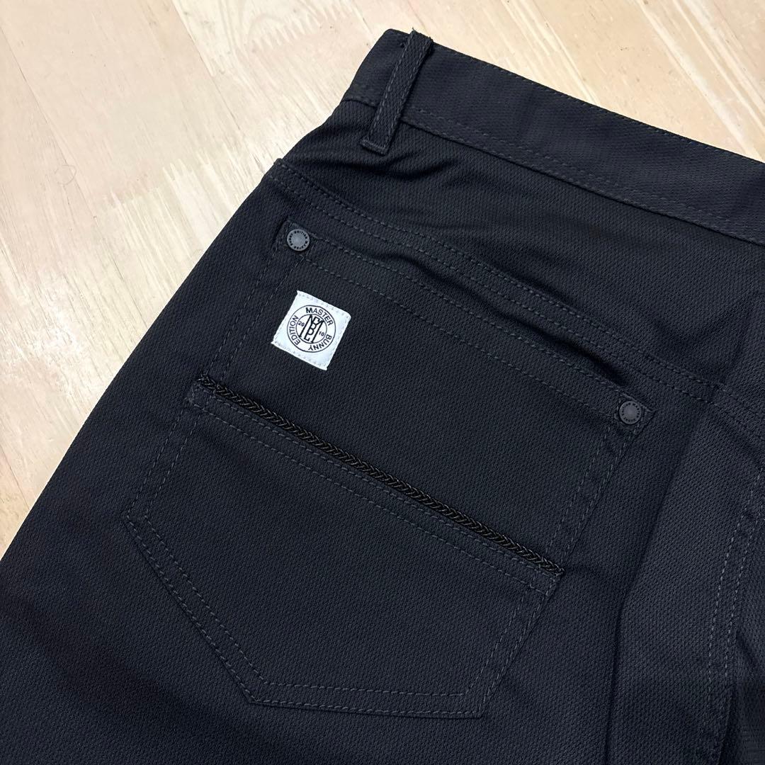 パーリーゲイツ☆新品 マスターバニー 撥水ドビークロスストレッチ ショートパンツ