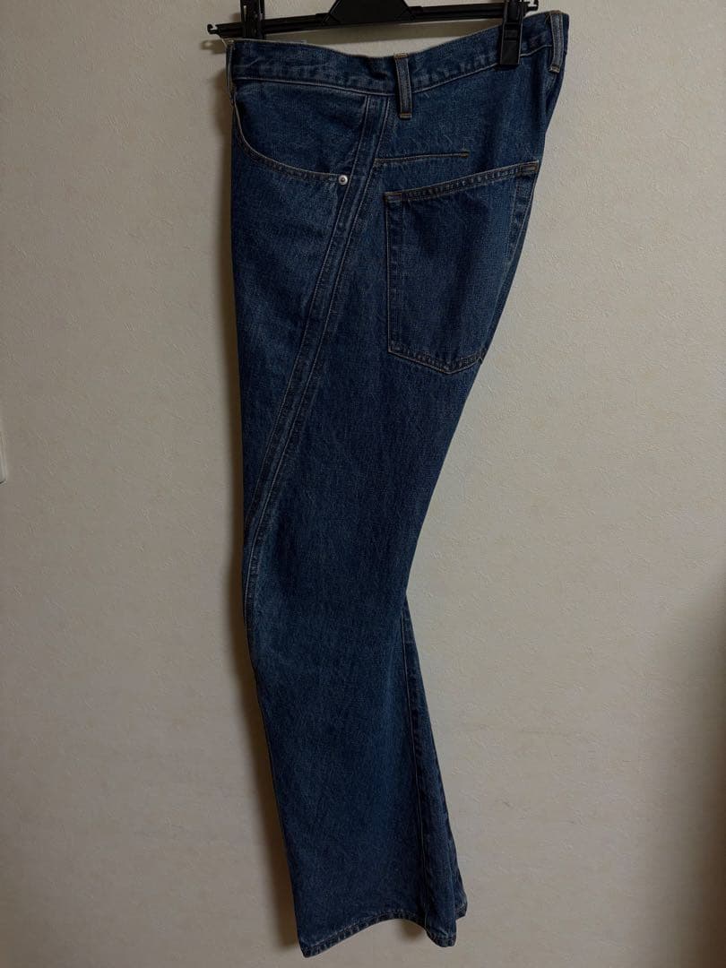 パンツ NVRFRGT 3D Twisted Jeans