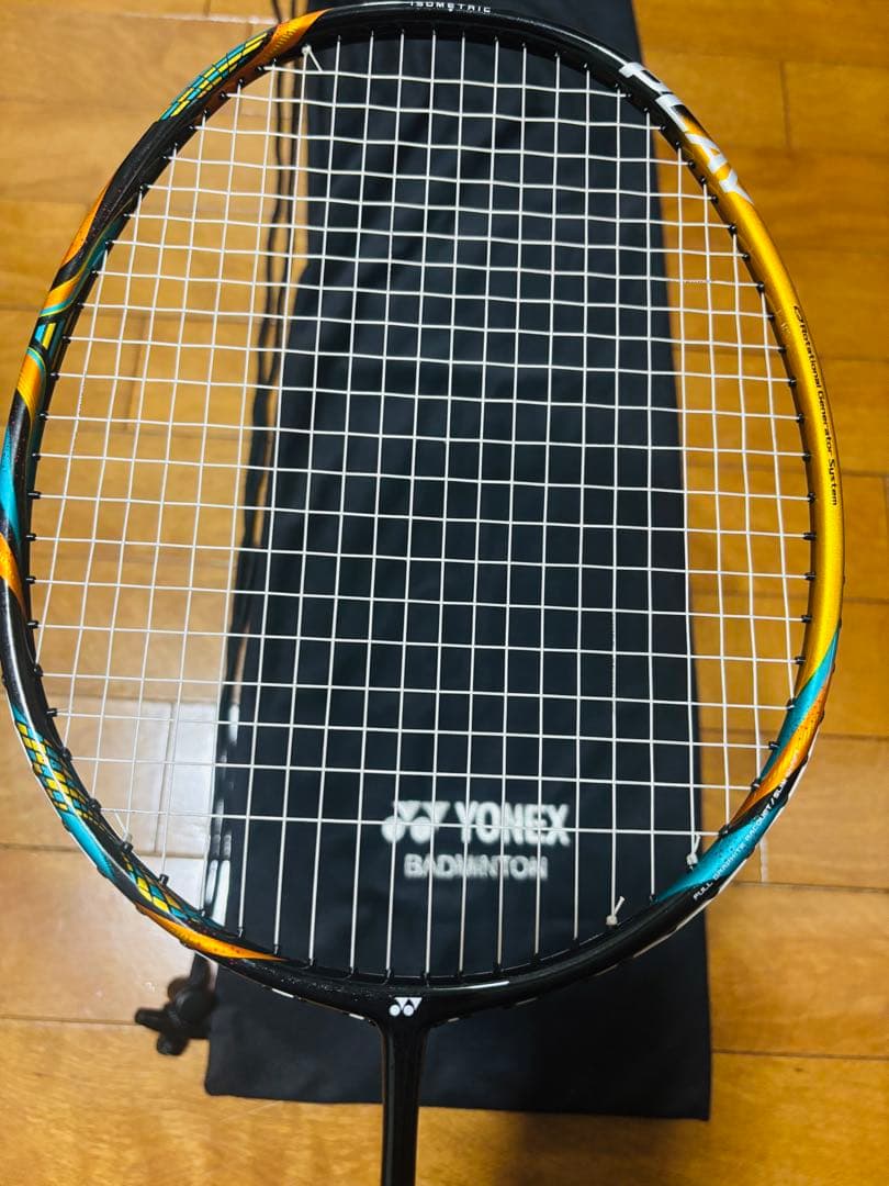 ラケット YONEX ASTROX 88 PLAY 4U5