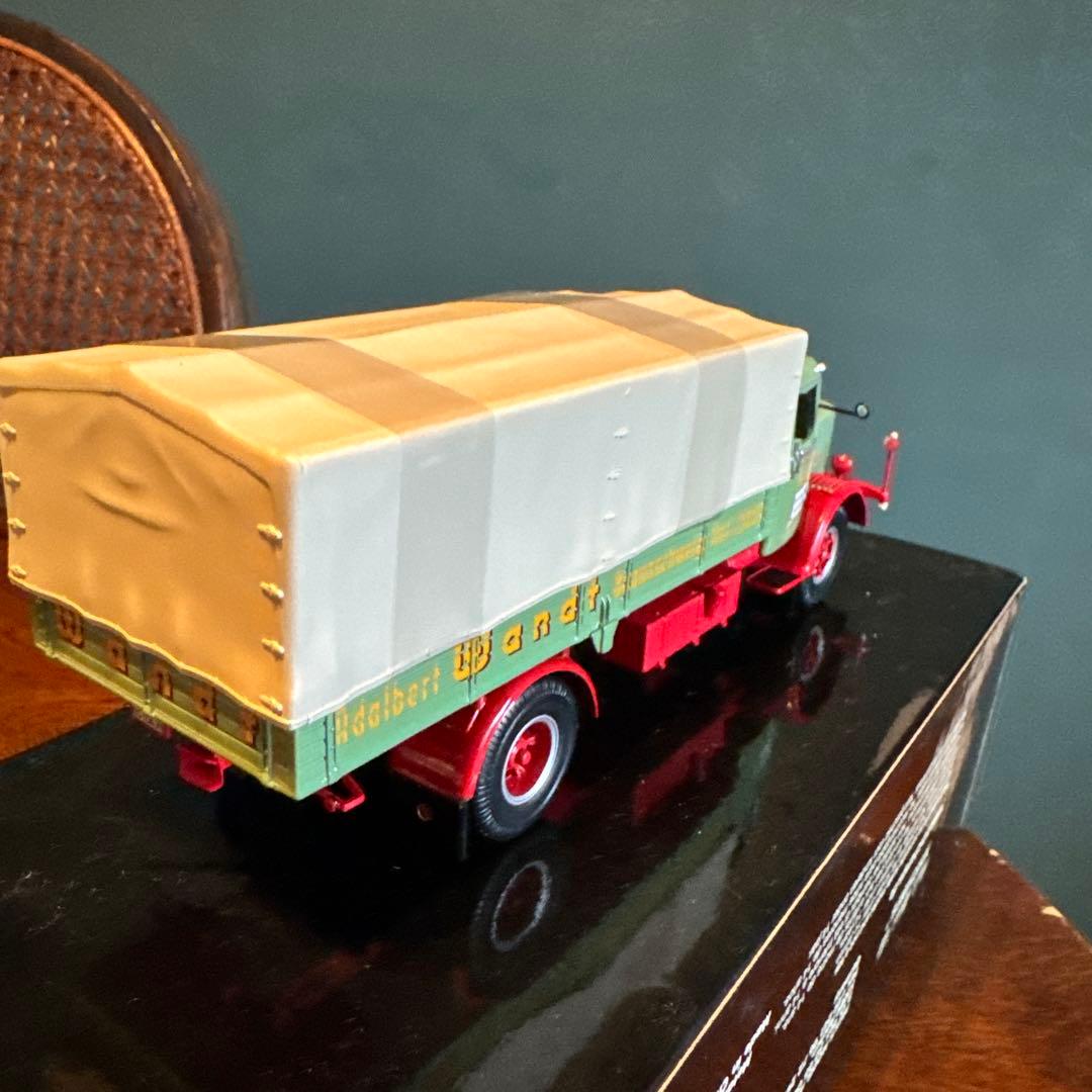 MINICHAMPS Büssing 8000S トラック