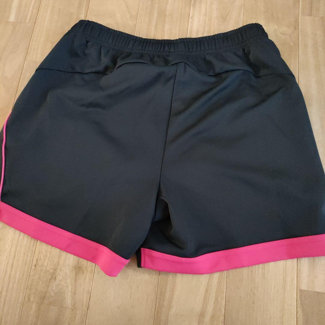 YONEX バドミントンウェア上下セット 販売