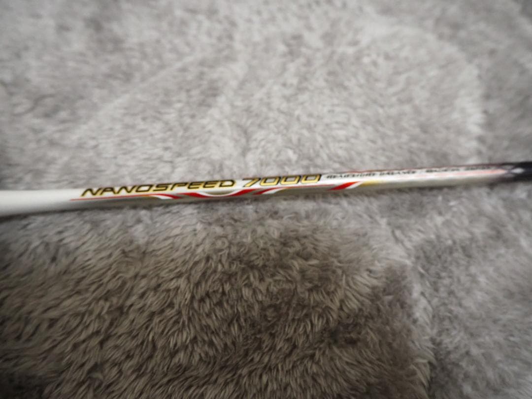YONEX ナノスピード7000　3UG4