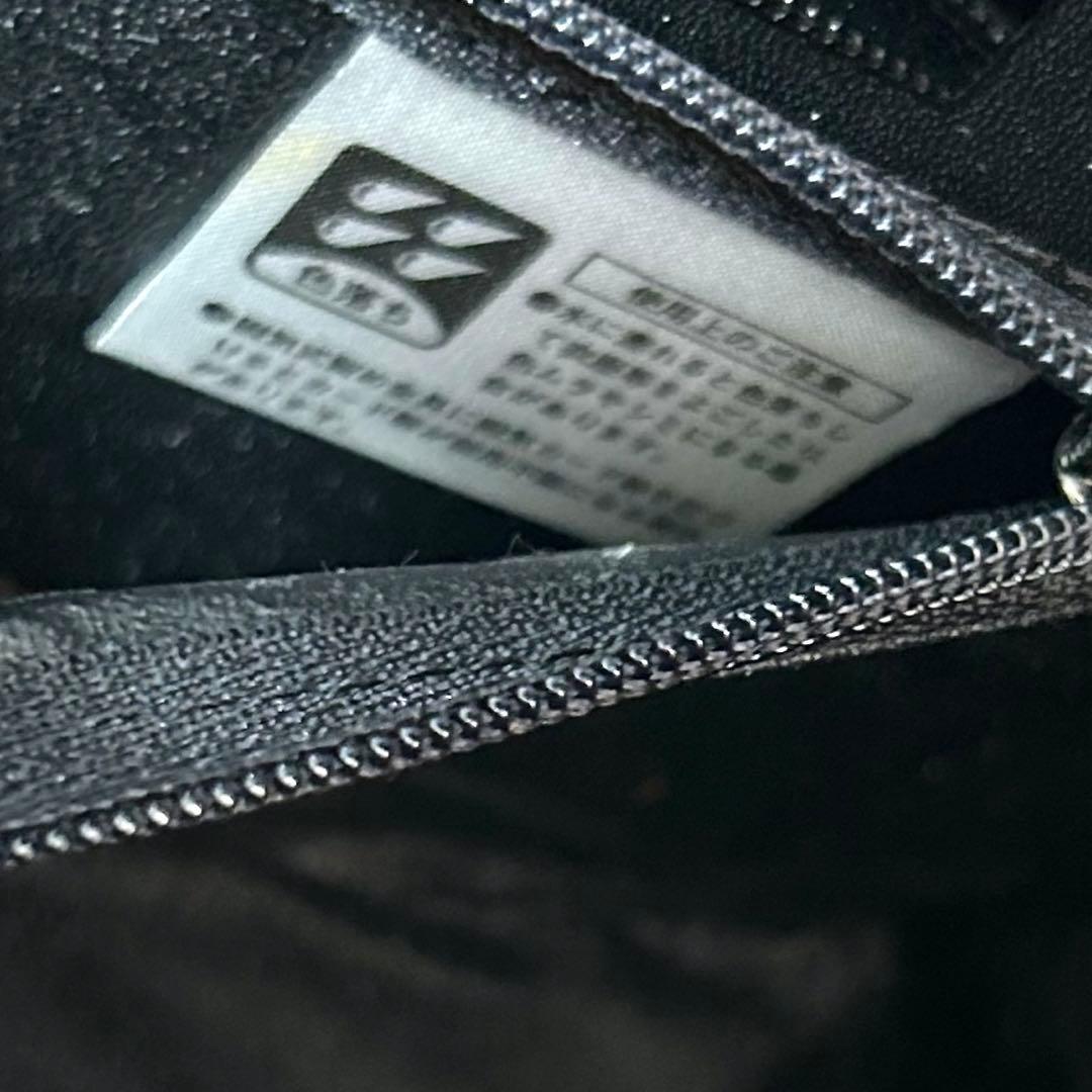 GIVENCHY カーフレザー　ハンドバッグ　ボックス　スクエア　ブラック