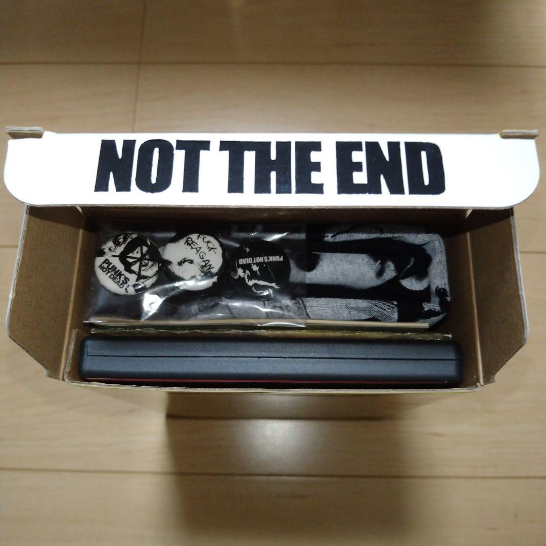 新品PUNK'S NOT DEAD 限定版 DVD BOX付属品Tシャツ缶バッジ