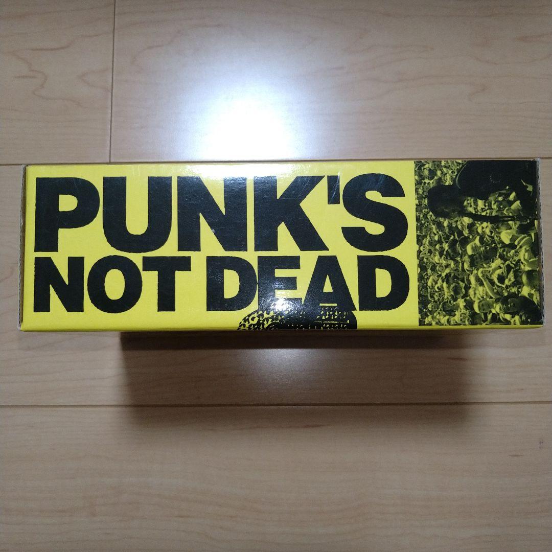 新品PUNK'S NOT DEAD 限定版 DVD BOX付属品Tシャツ缶バッジ