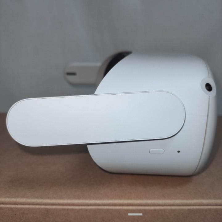  Quest 2 128GB 美品 ＋ KIWI製ストラップ付