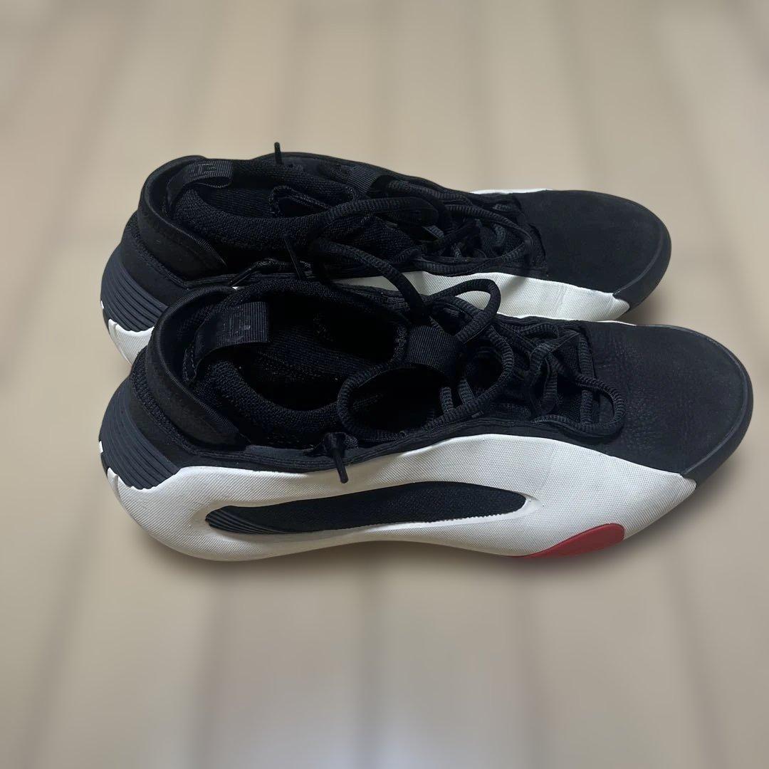 adidas ハーデン8 バスケットボールシューズ 黒/白 ハイカット