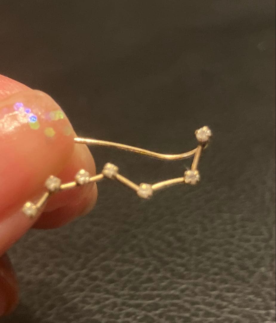 ノジェス 北斗七星ピアス k10 星座ピアス　ゴールド　ラインストーン