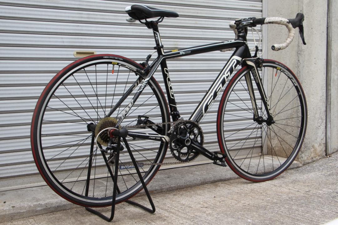引き取り限定♪FELT♪F75♪カーボンフォーク♪20段変速♪ロード入門用に♪