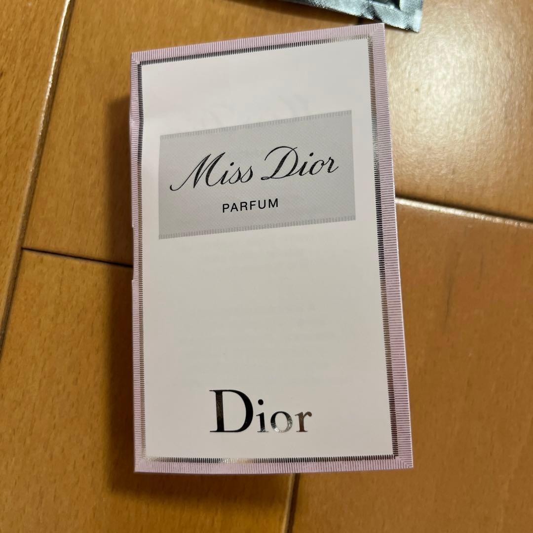 Dior グロス　ルボーム　リップ　巾着