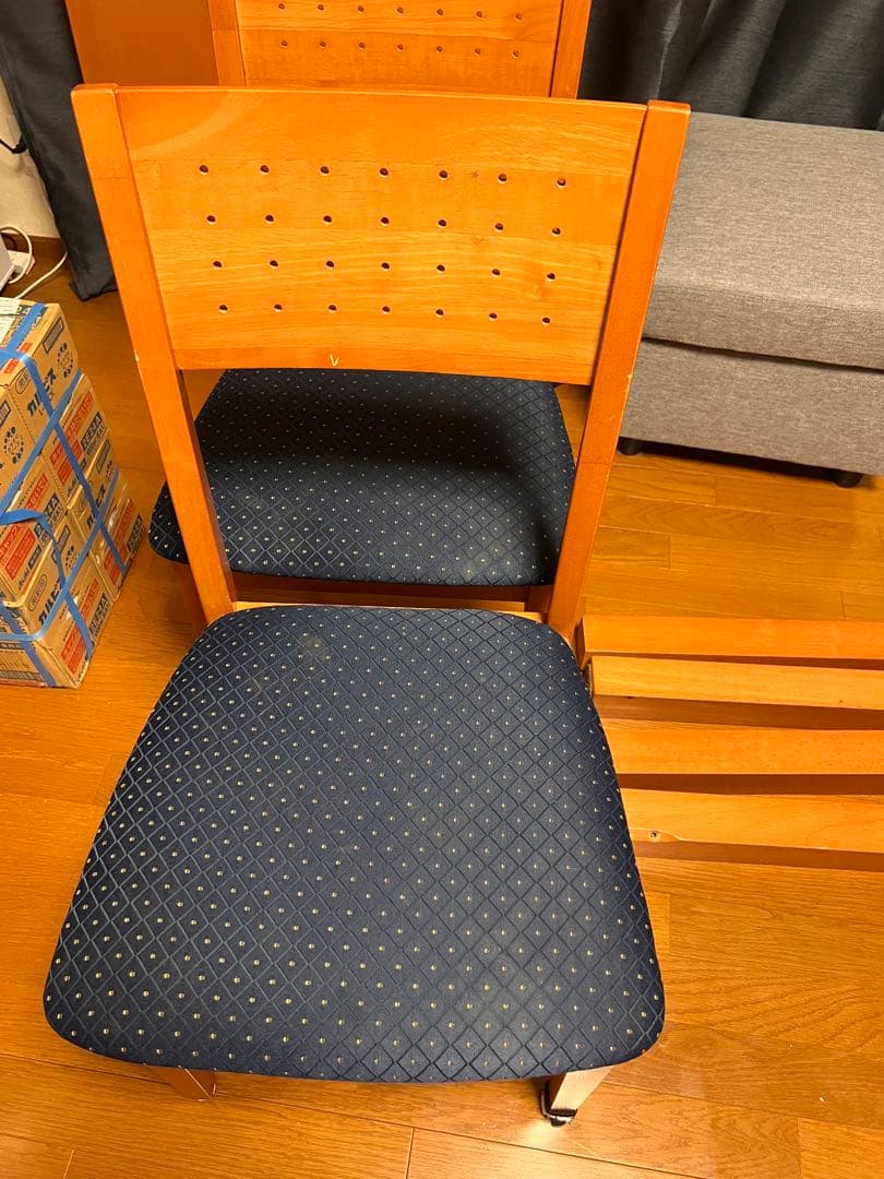 組み立て簡単！木製ダイニングテーブル 中型 椅子2脚セット