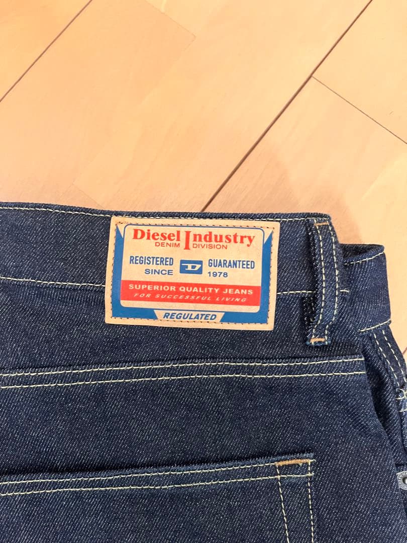 パンツ Diesel Relaxed Jeans 1996 D-Sire W30 L30