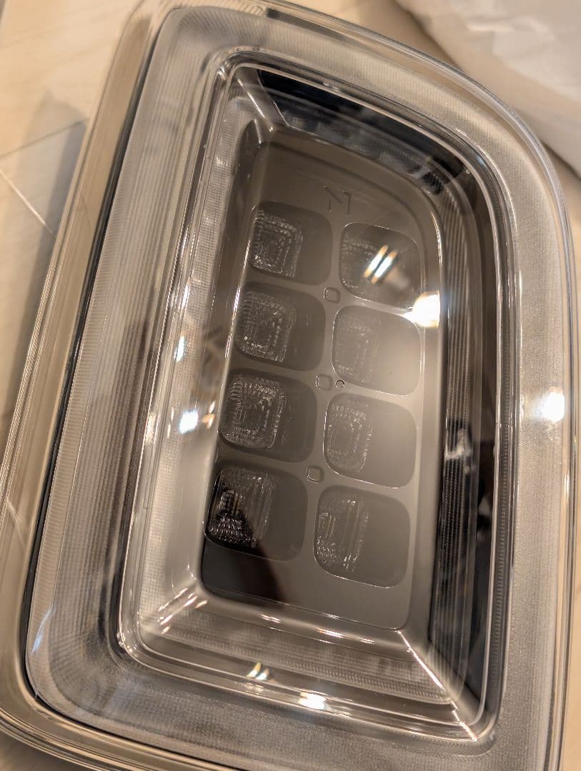 美品 N-ONE RS JG3 リヤコンビランプ 左右セット