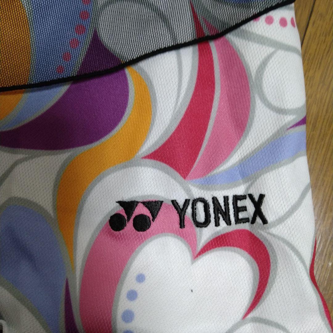 【新品未使用品】YONEX テニスウェア カラフル2点上下セット♪