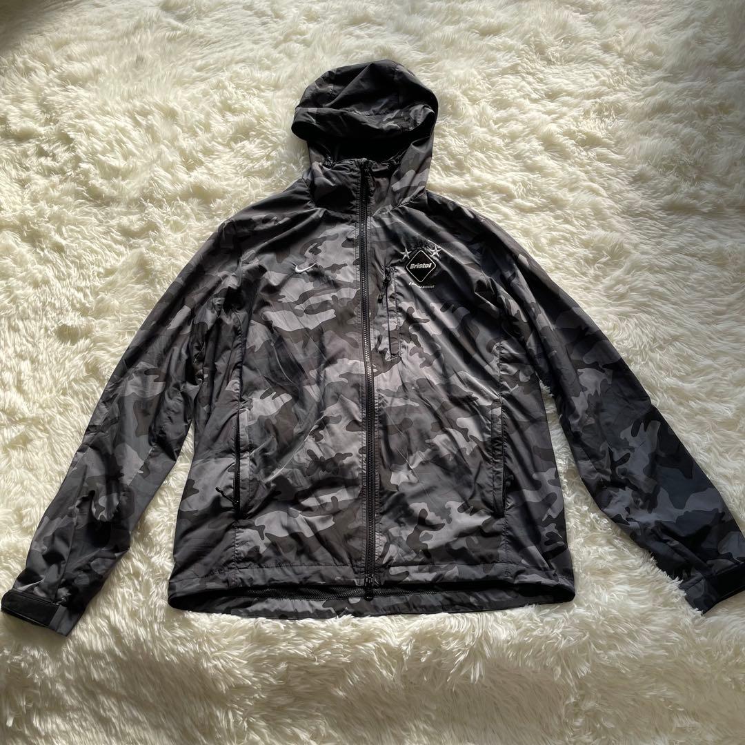 F.C.Real Bristol プラクティス ジャケット 迷彩 スター　Ｍ