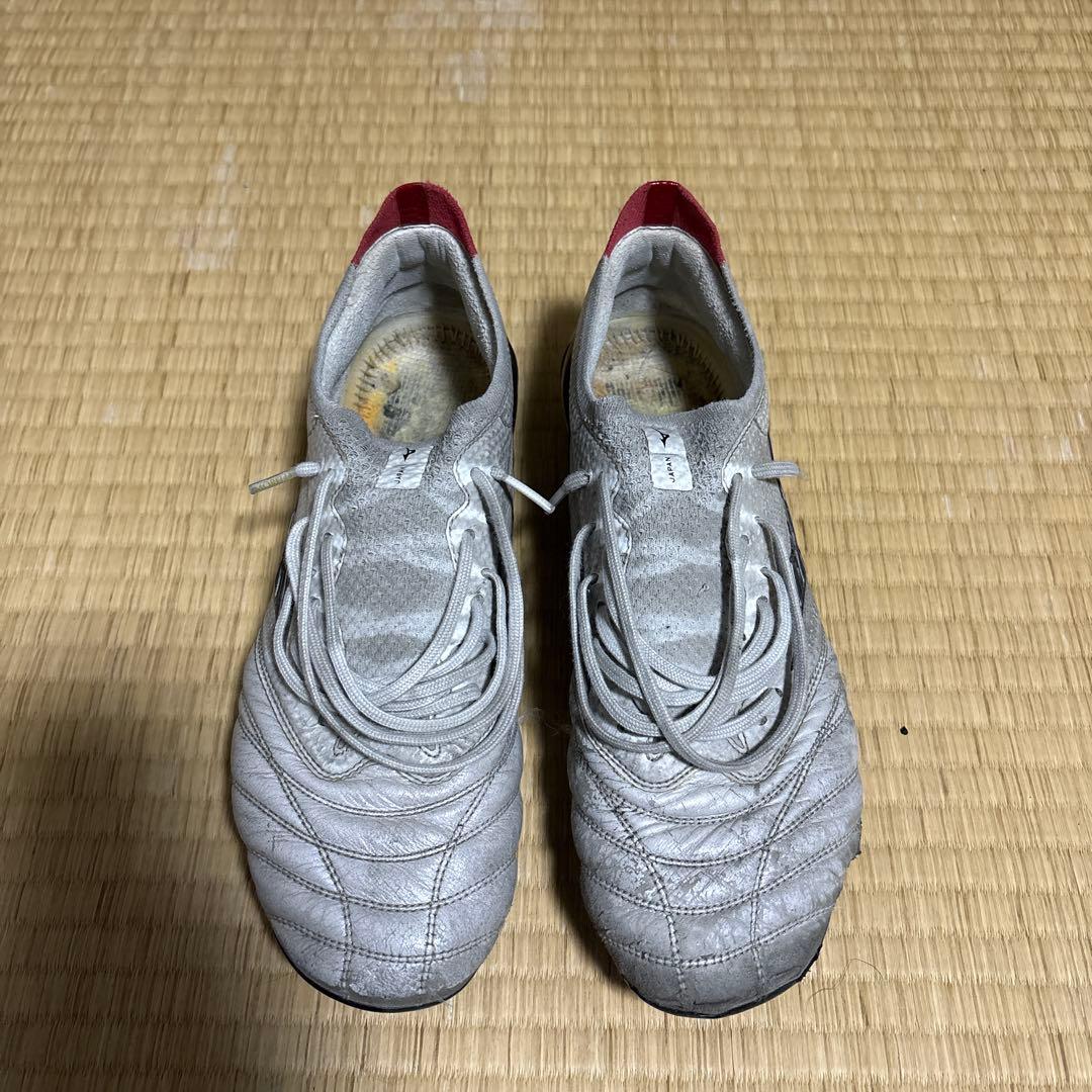 Mizuno モレリアネオ4ベータ
