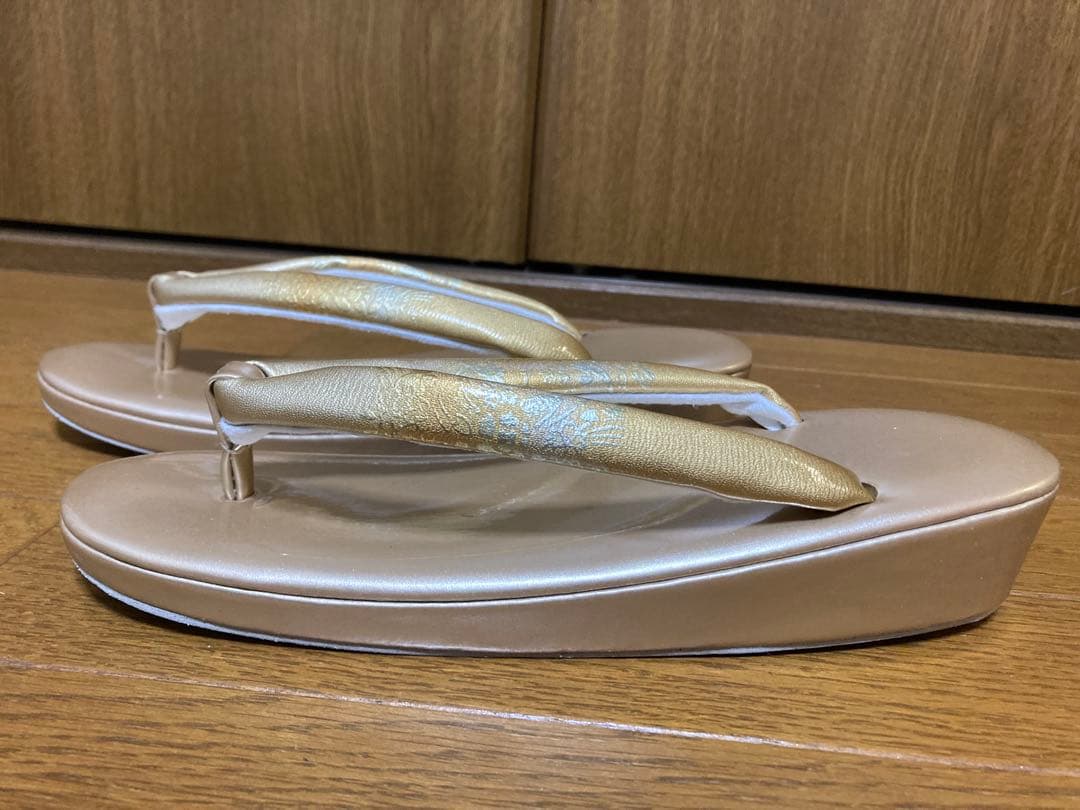 草履バッグセット　和装　成人式　振袖　結婚式　訪問着　着物　ゴールド