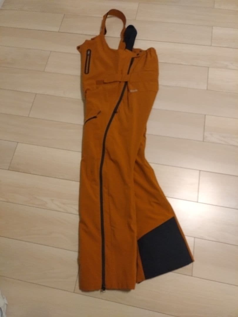 DESCENTE　ビブパンツ