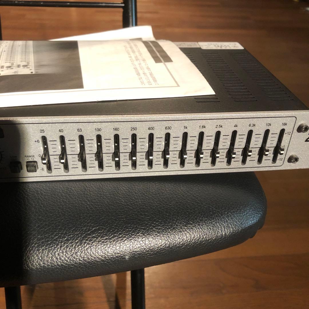 dbx 215s グラフィックイコライザー　中古