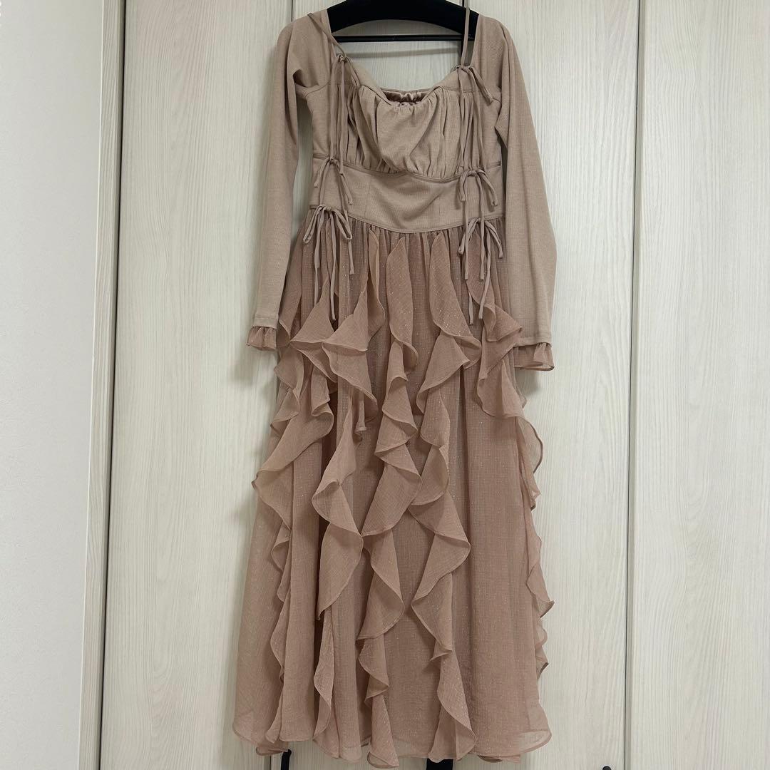 ワンピース Ruffle frill chiffon docking onepiece
