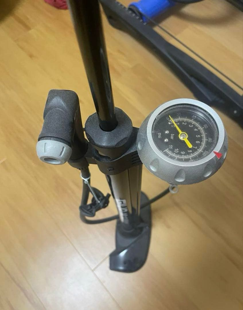 ジャイアント　ミニベロ　スポーツ自転車