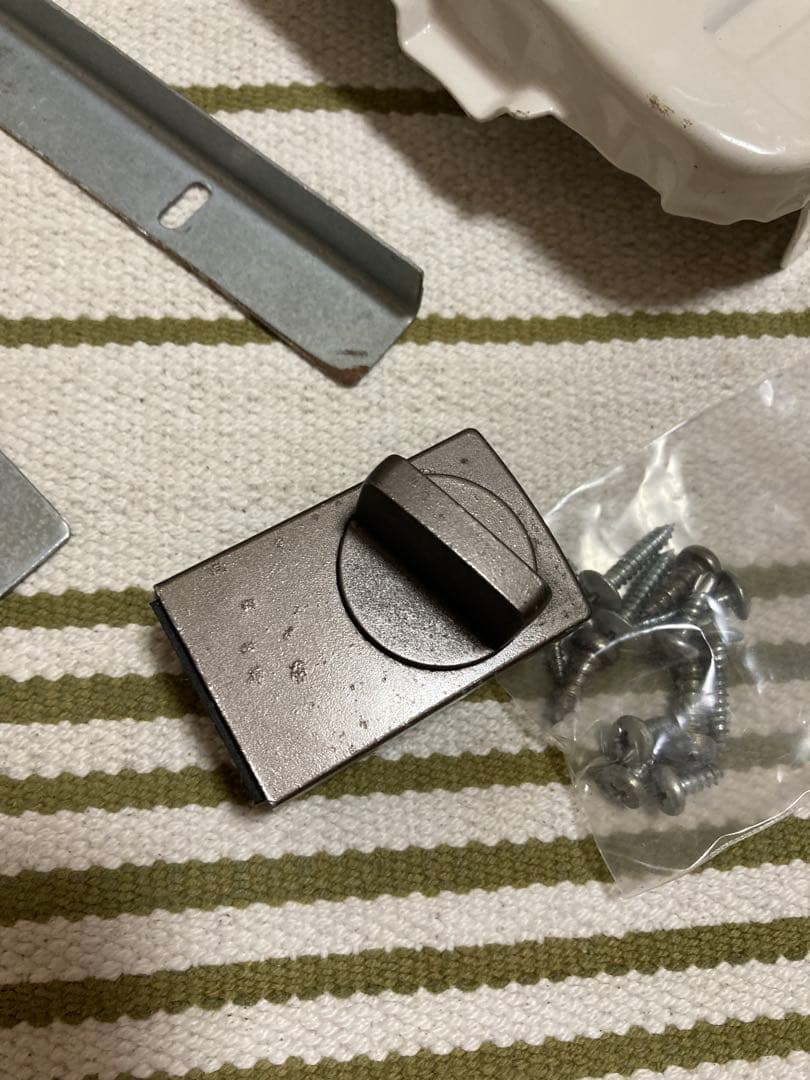 窓用エアコン　Haier