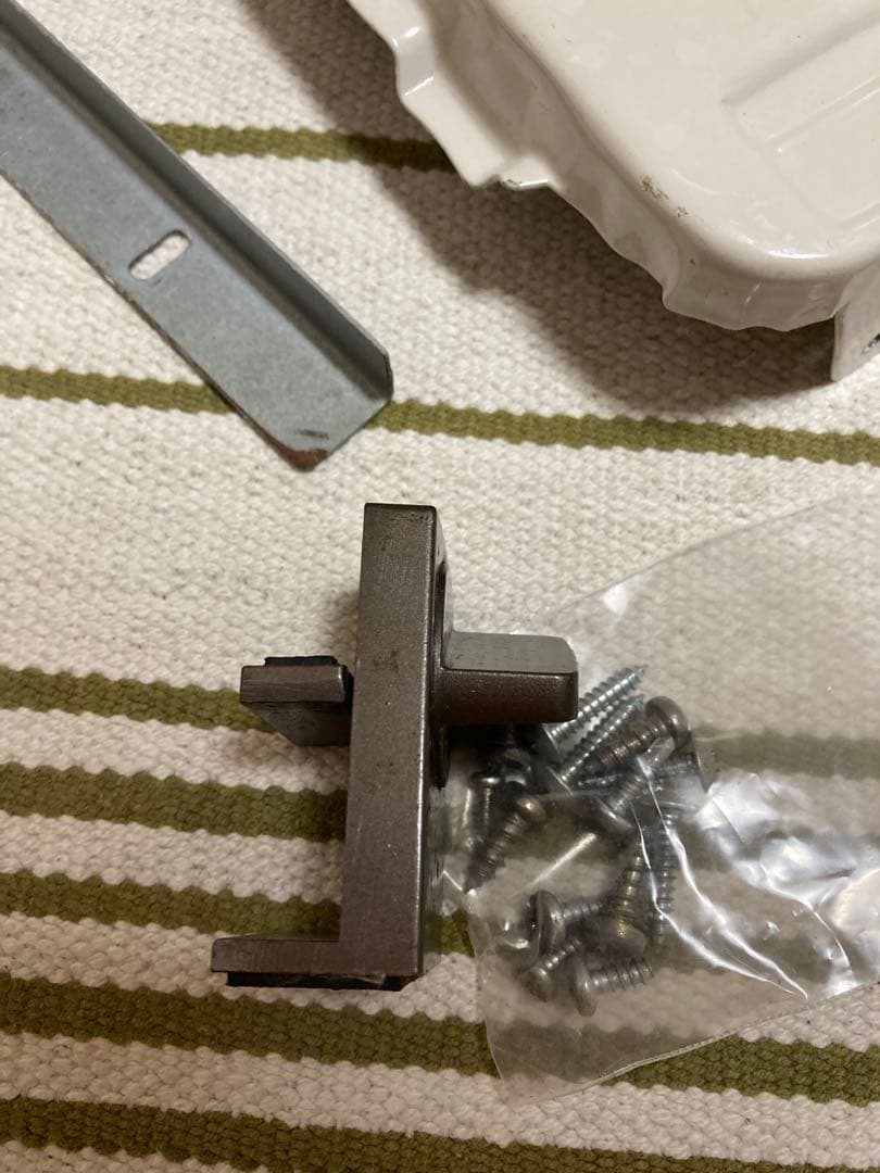 窓用エアコン　Haier