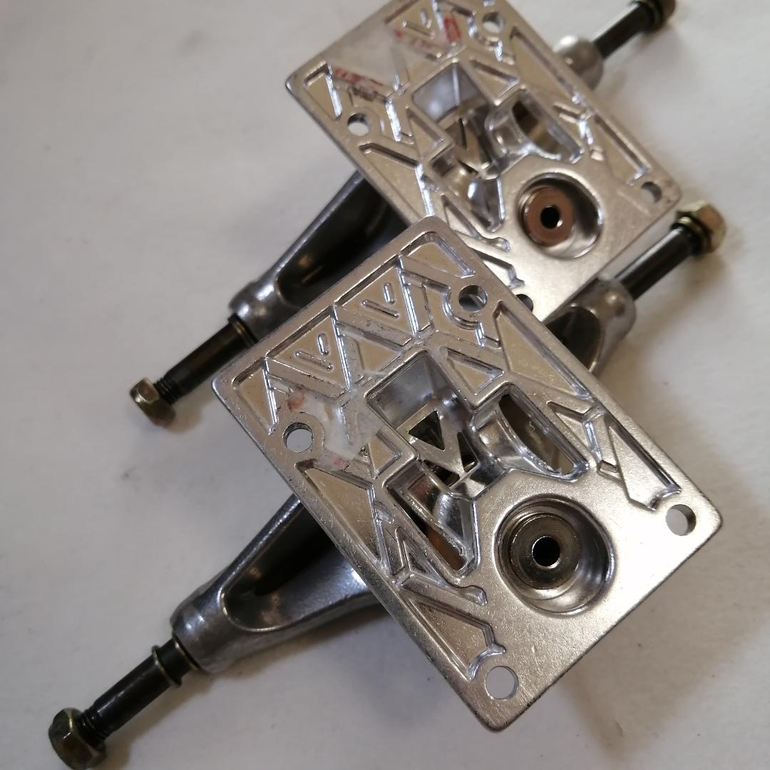 【VENTURE】旧ロゴ V-LIGHT 5.0L ベンチャートラック
