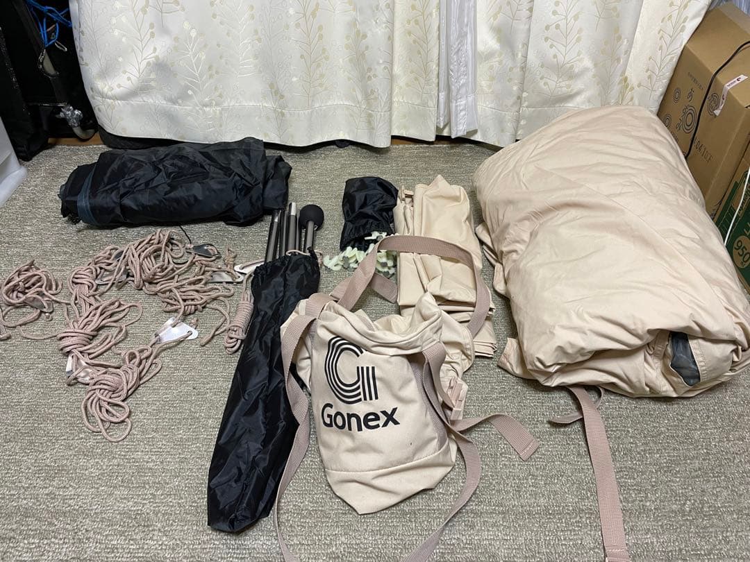 Gonex ワンポールテント TC テント 1人用 煙突穴付き 焚火可