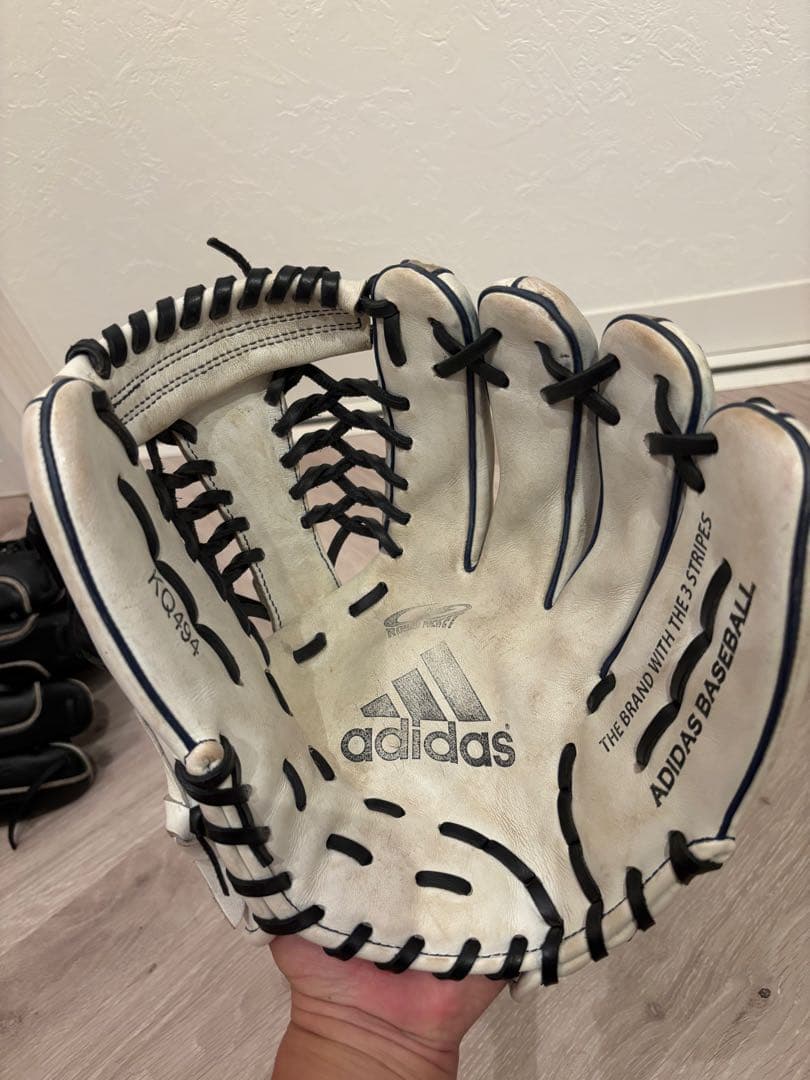 adidas adizero 軟式グラブ